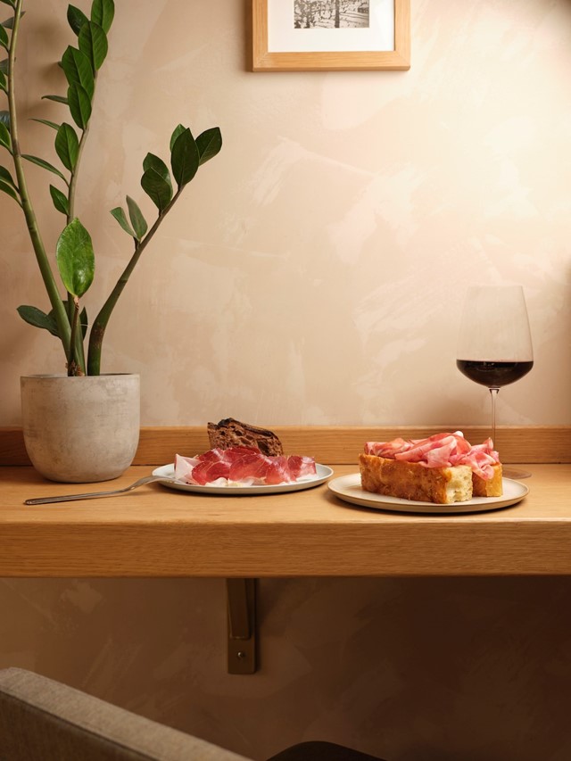 Trivet_Labombe Wine Bar_Salumi_CREDIT Jodi Hinds